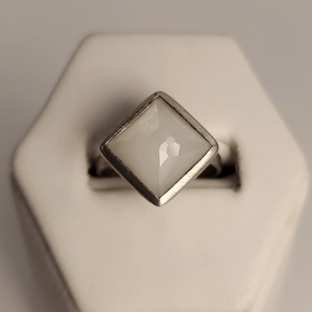 Sterling Silver Genuine Moonstone Ring Kite set cushion cut Gem Size 6